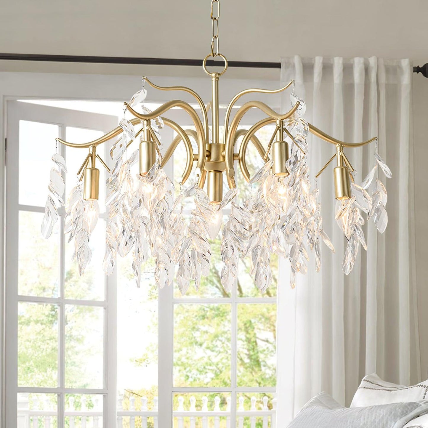 Dorale Crown Chandelier