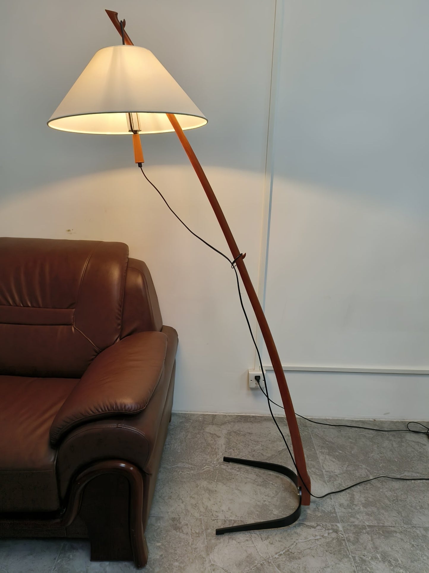 Dornstab Tall Lamp Floor Lamp