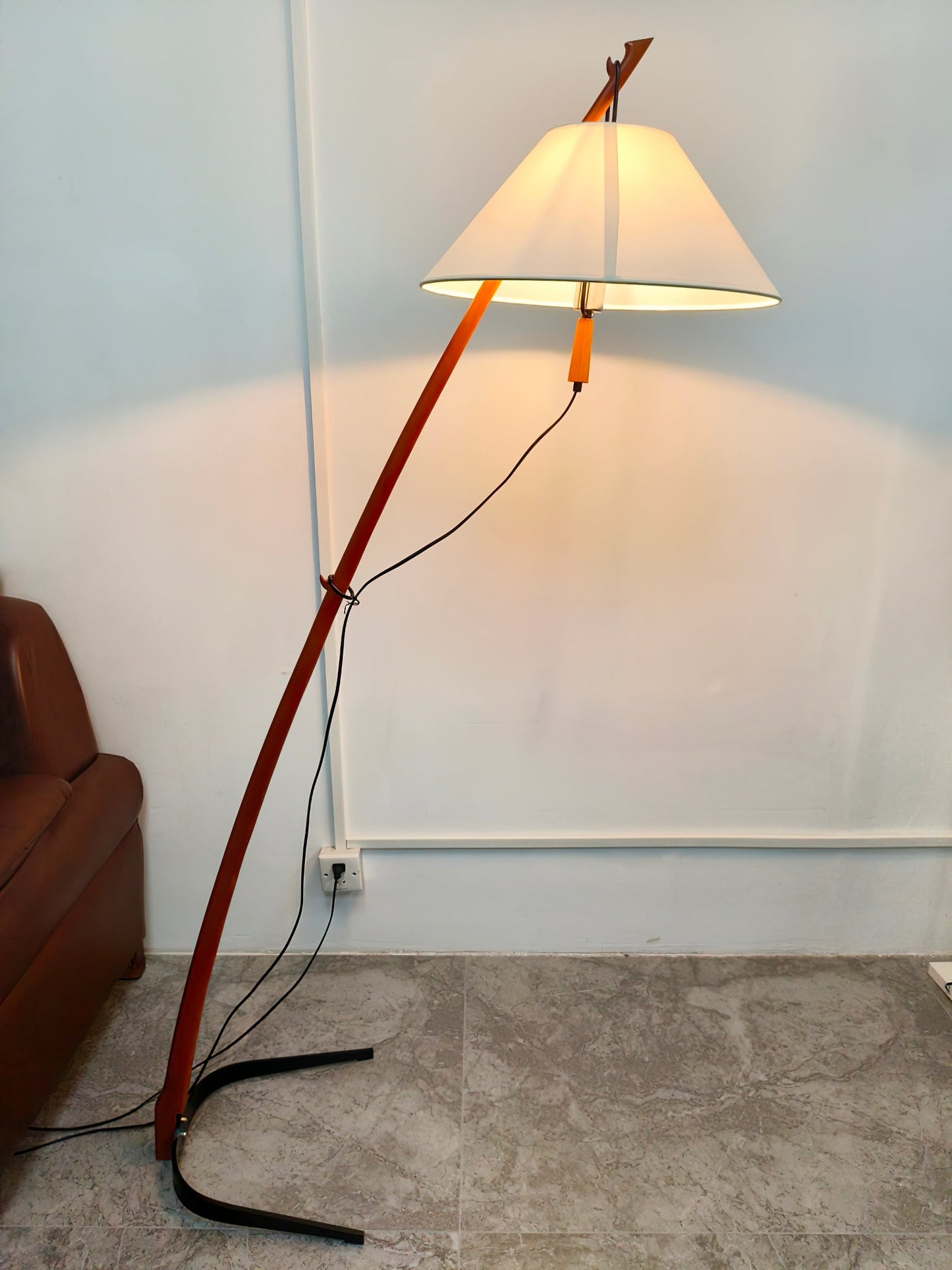 Dornstab Tall Lamp Floor Lamp