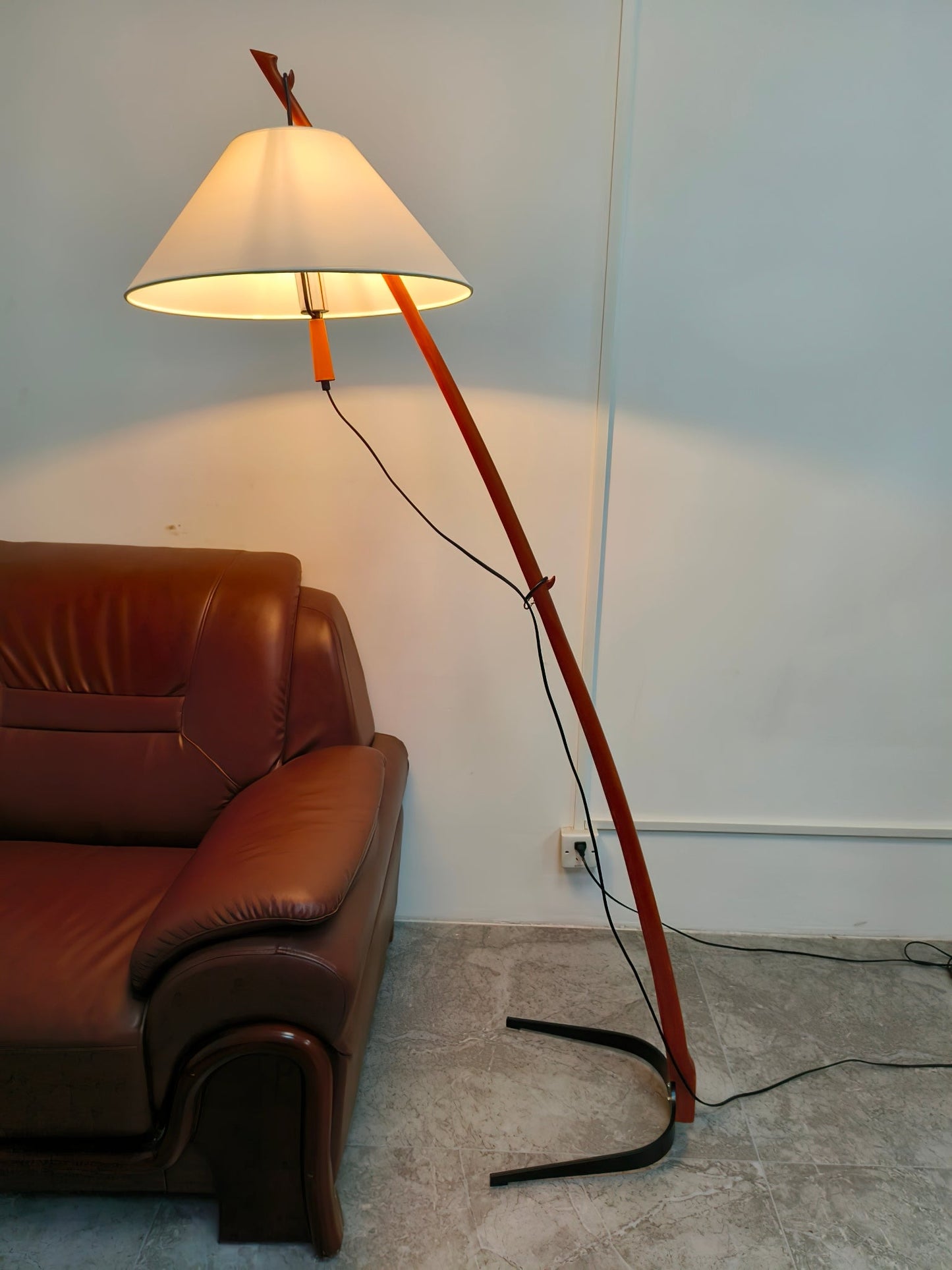 Dornstab Tall Lamp Floor Lamp