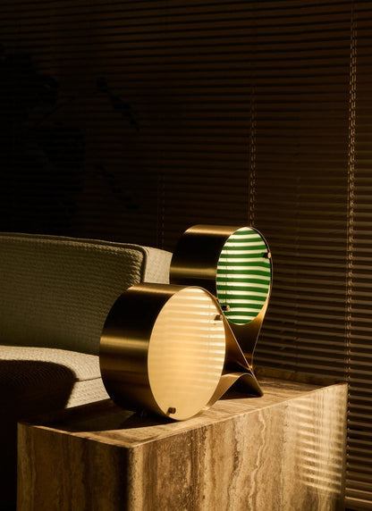 Duet Disc Table Lamp