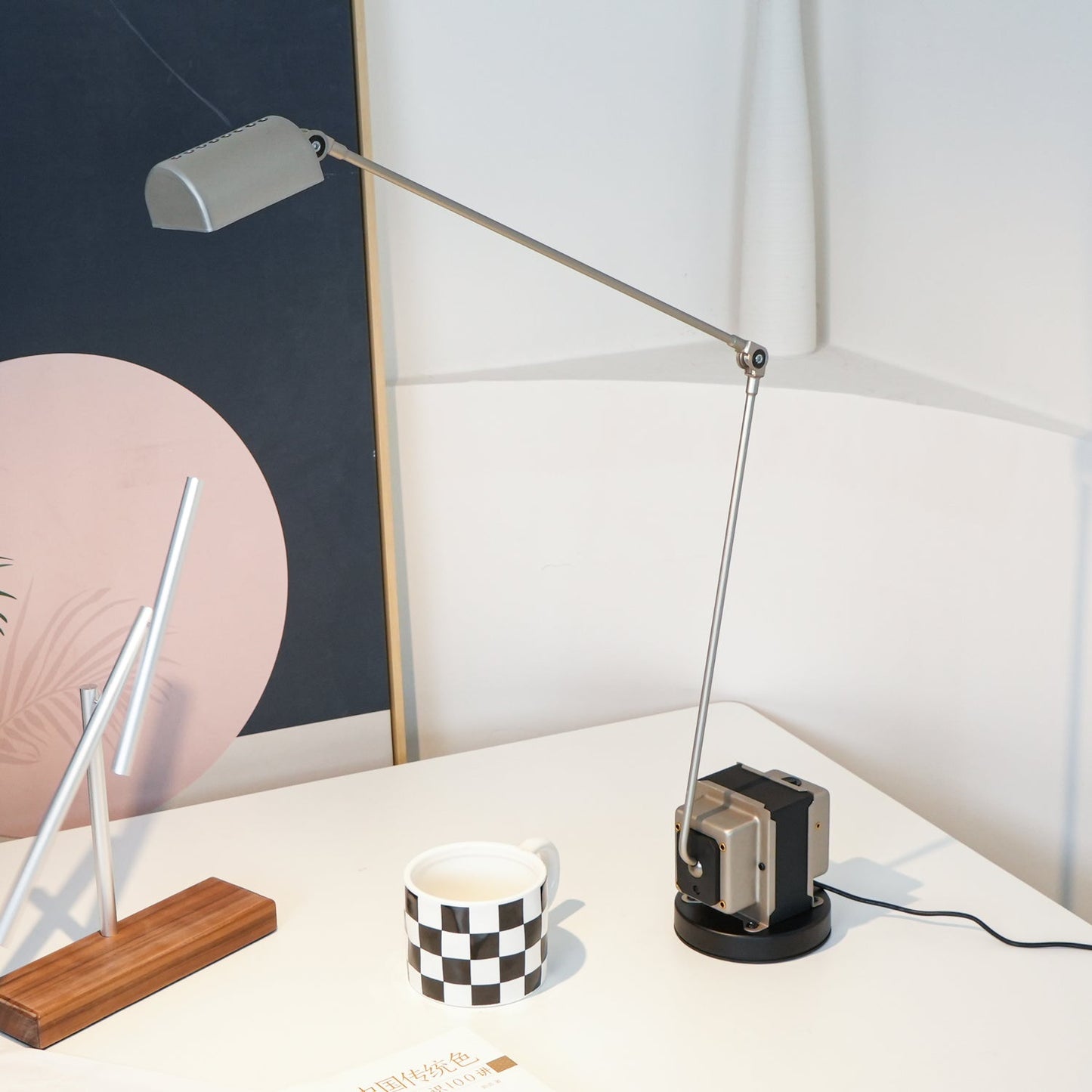 Dynamo Bedside lamp Table Lamp