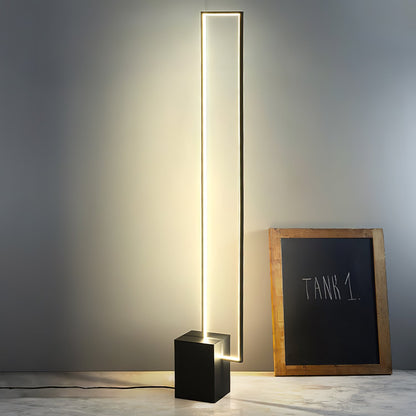 Edge Free-standing Lamp Floor Lamp