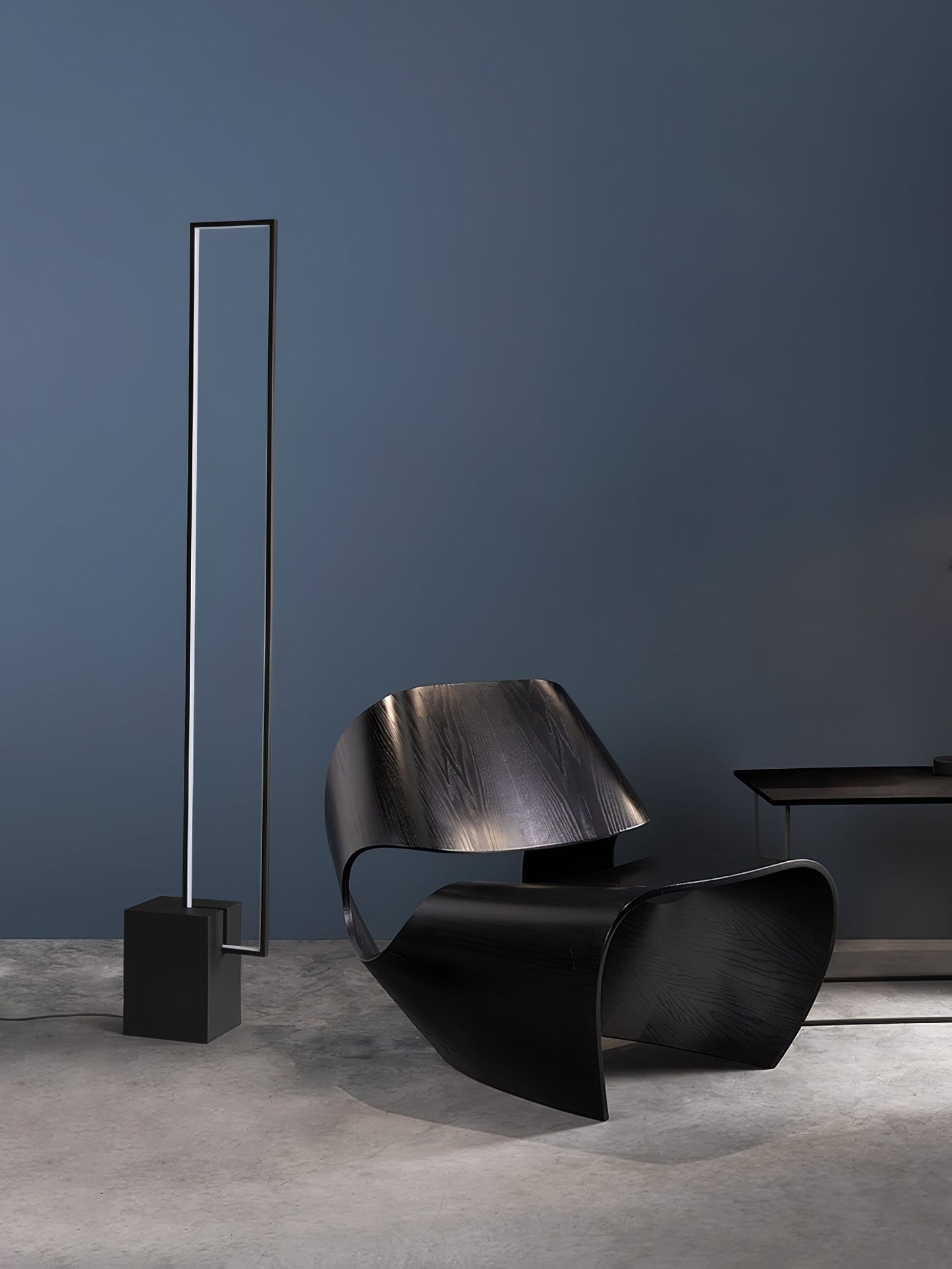 Edge Free-standing Lamp Floor Lamp