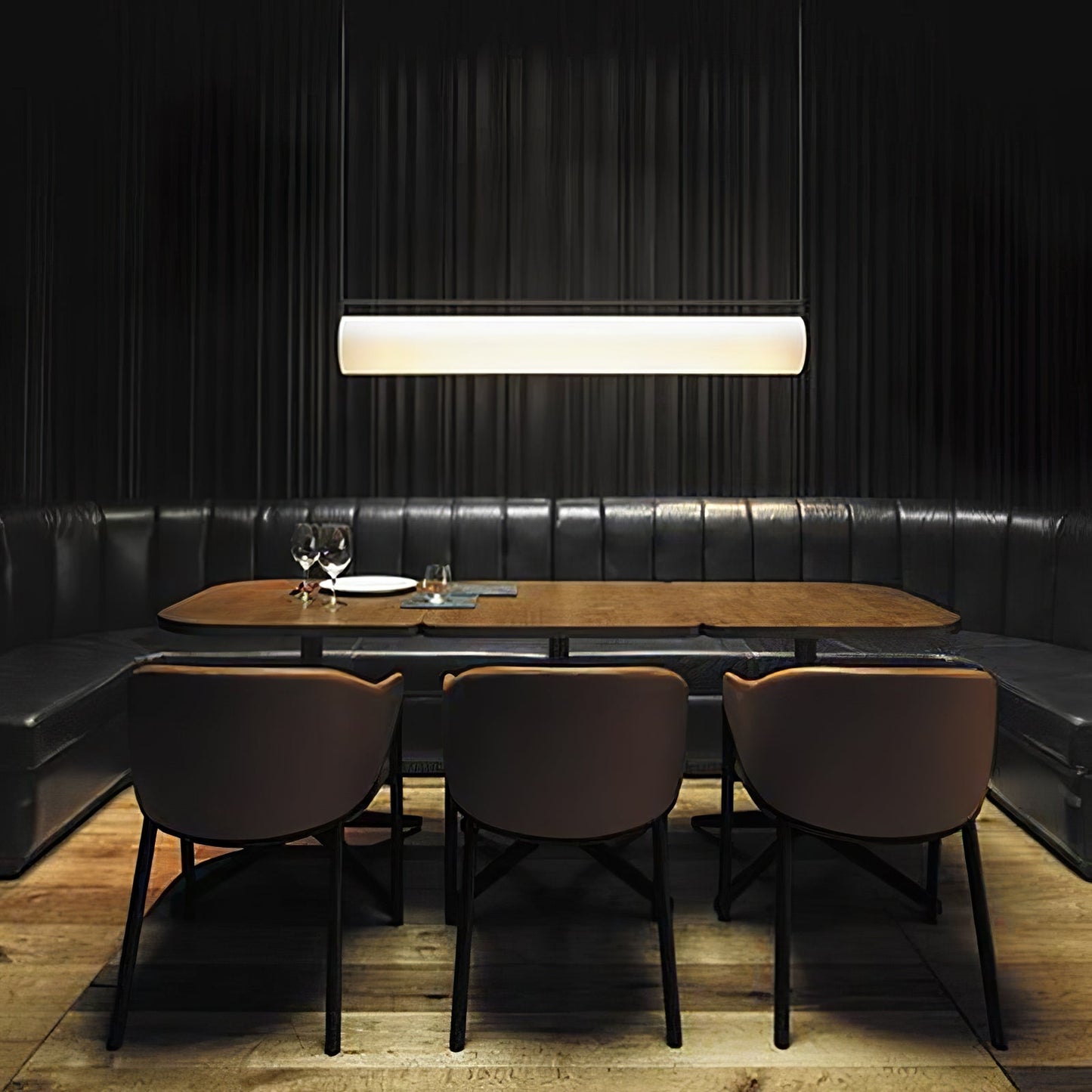 Edge Linear Pendant Light