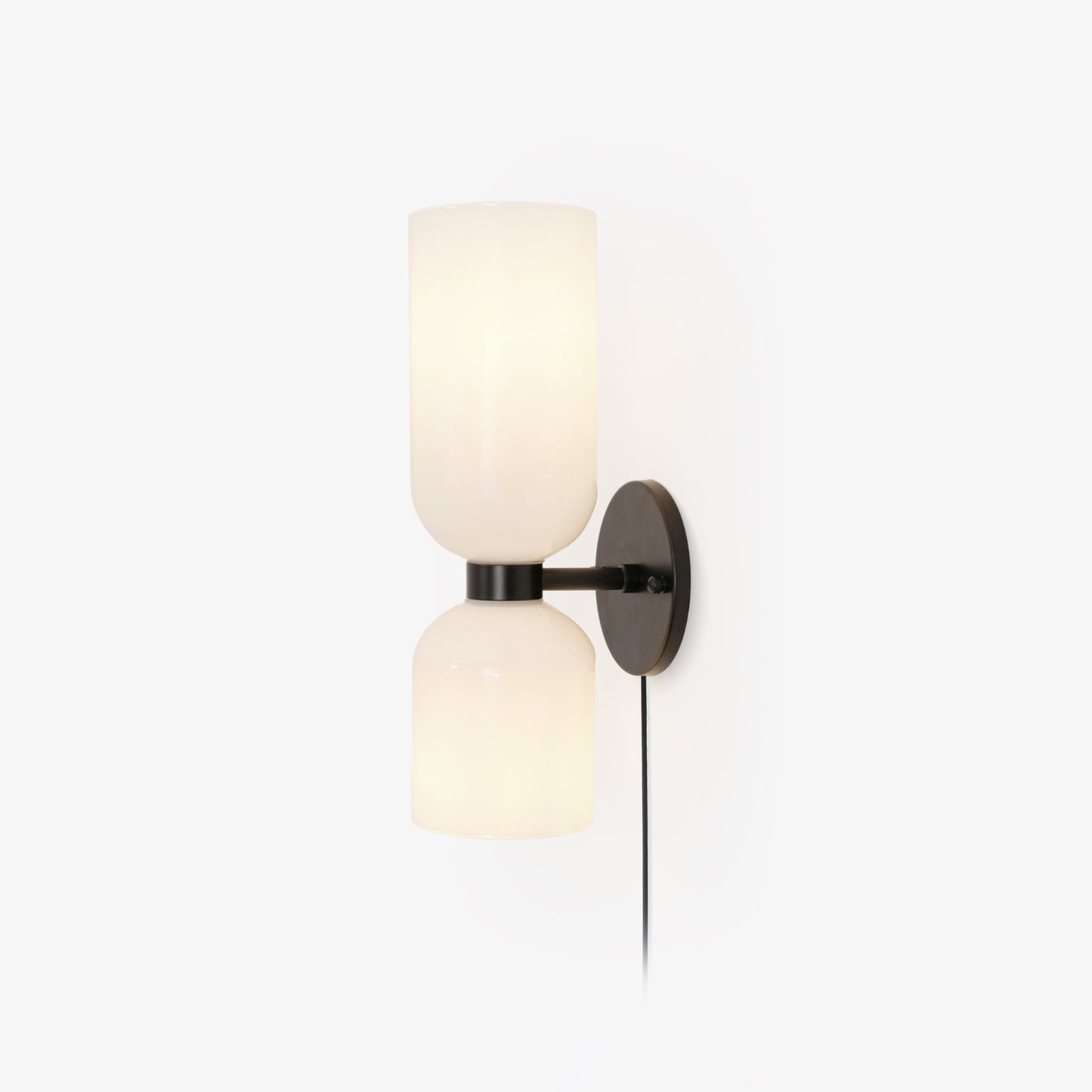 Edie Plug-In Bracket light Wall Lamp