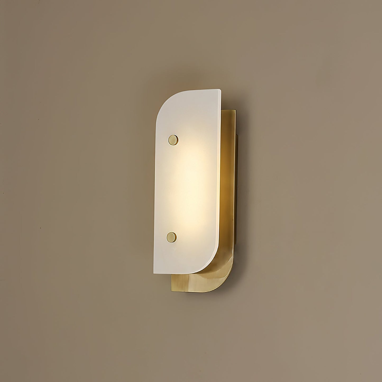 Elaris Alabaster Wall Lamp