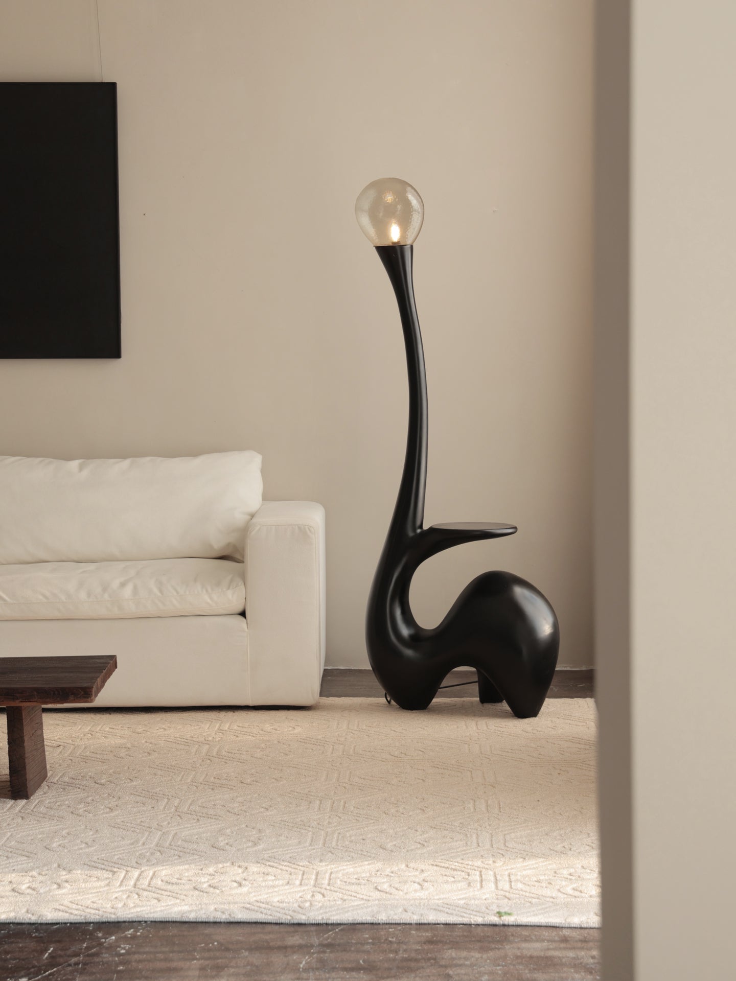 Elero Sculptural Floor Lamp