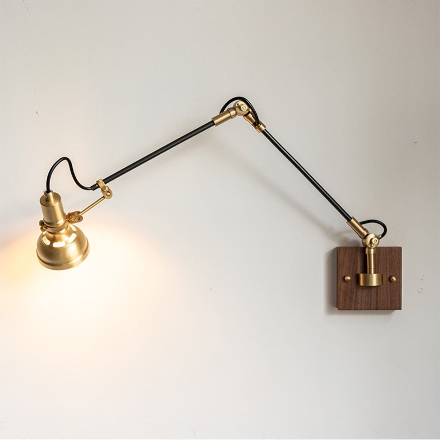 Elowen Wood Wall Lamp