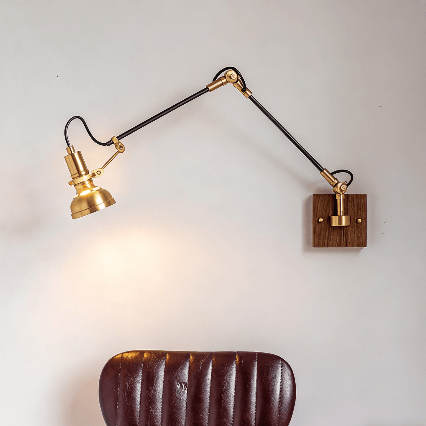 Elowen Wood Wall Lamp