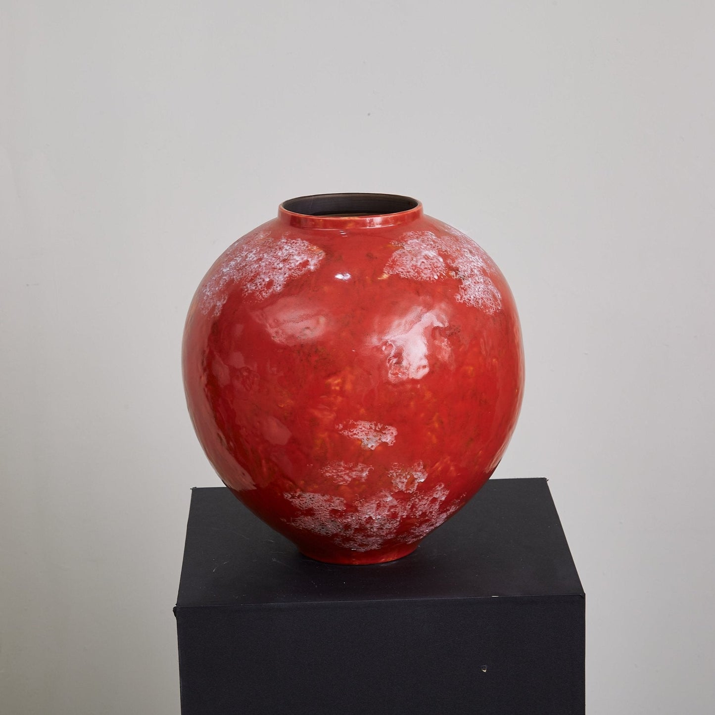 Emberveil Table Lamp