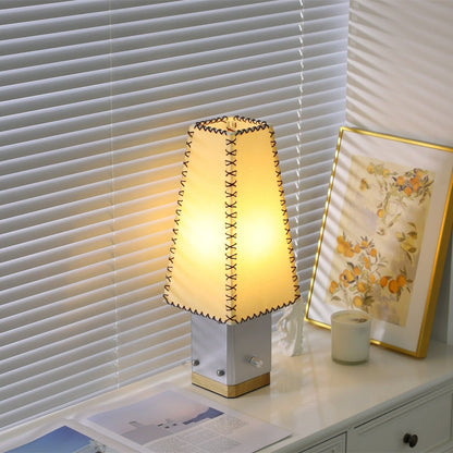Estela Table Lamp