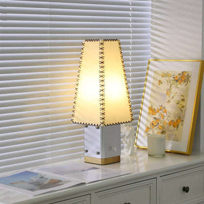 Estela Table Lamp