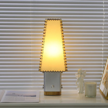Estela Table Lamp