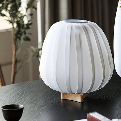 Fabric Minimalist Bedside lamp Table Lamp