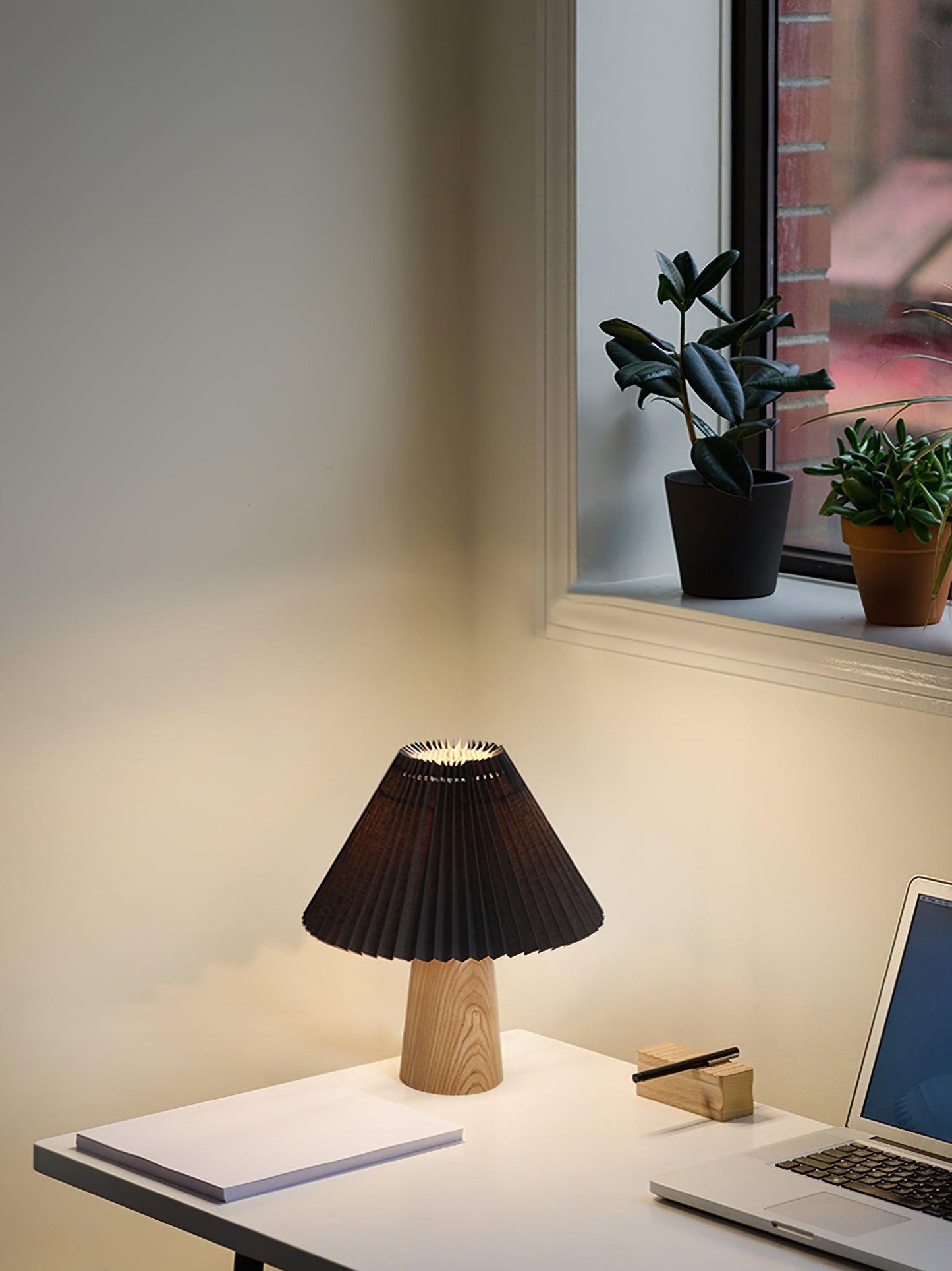 Facet Accent lamp Table Lamp