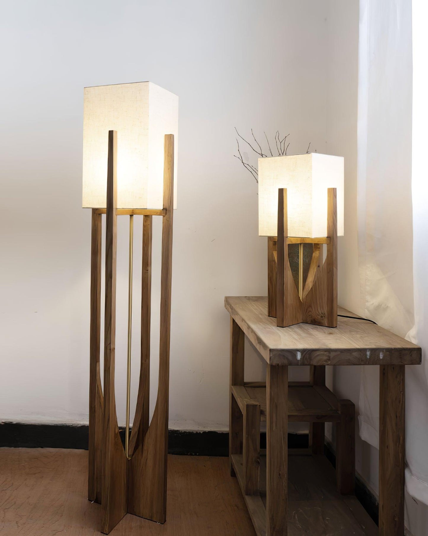 Fairbanks Free-standing Lamp Floor Lamp