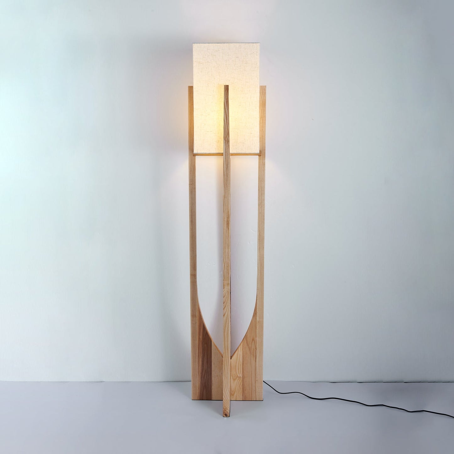 Fairbanks Free-standing Lamp Floor Lamp