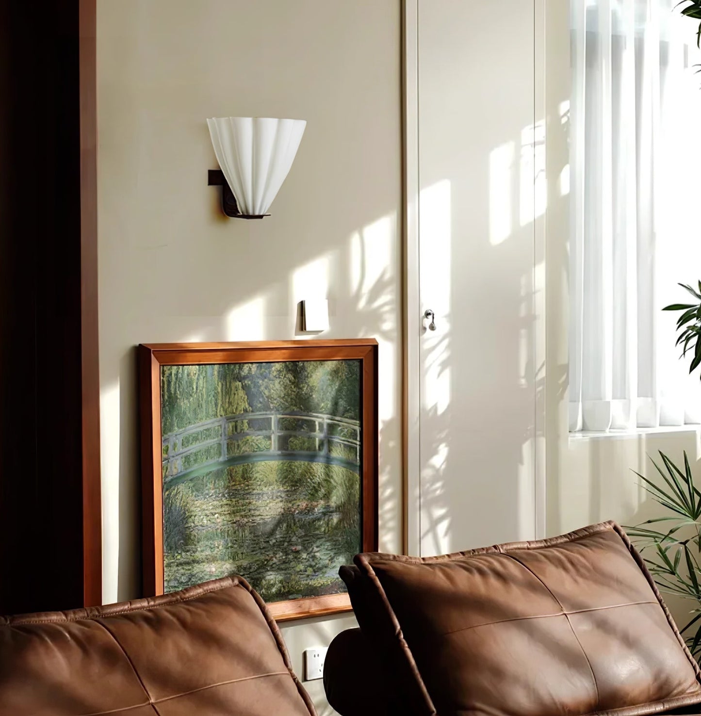 Fan Shaped Glass Wall Sconce