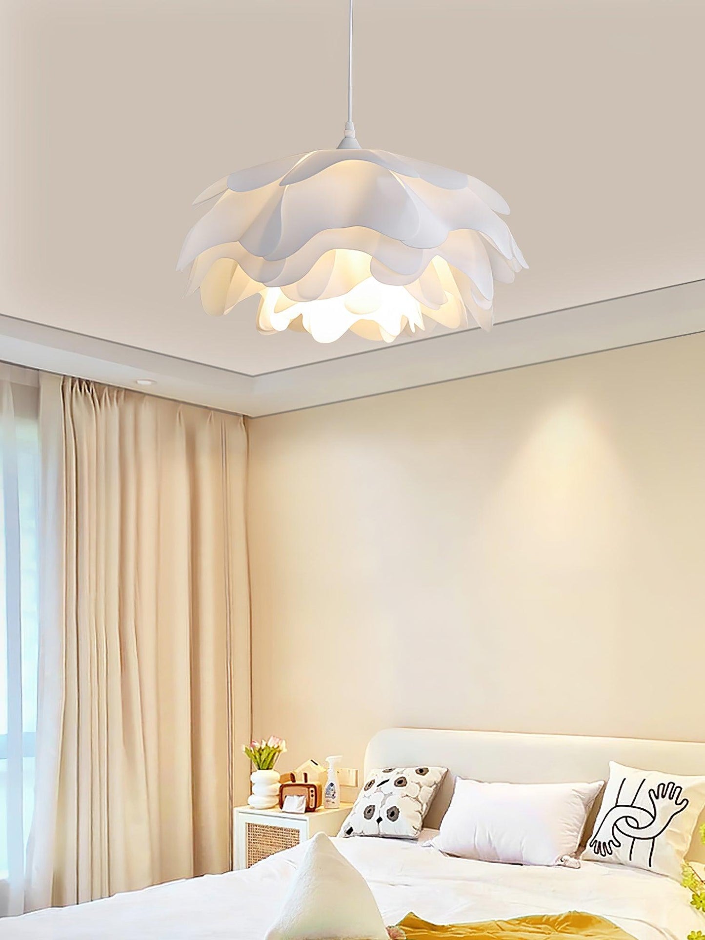 Flower Shaped White Hanging light Pendant Lamp