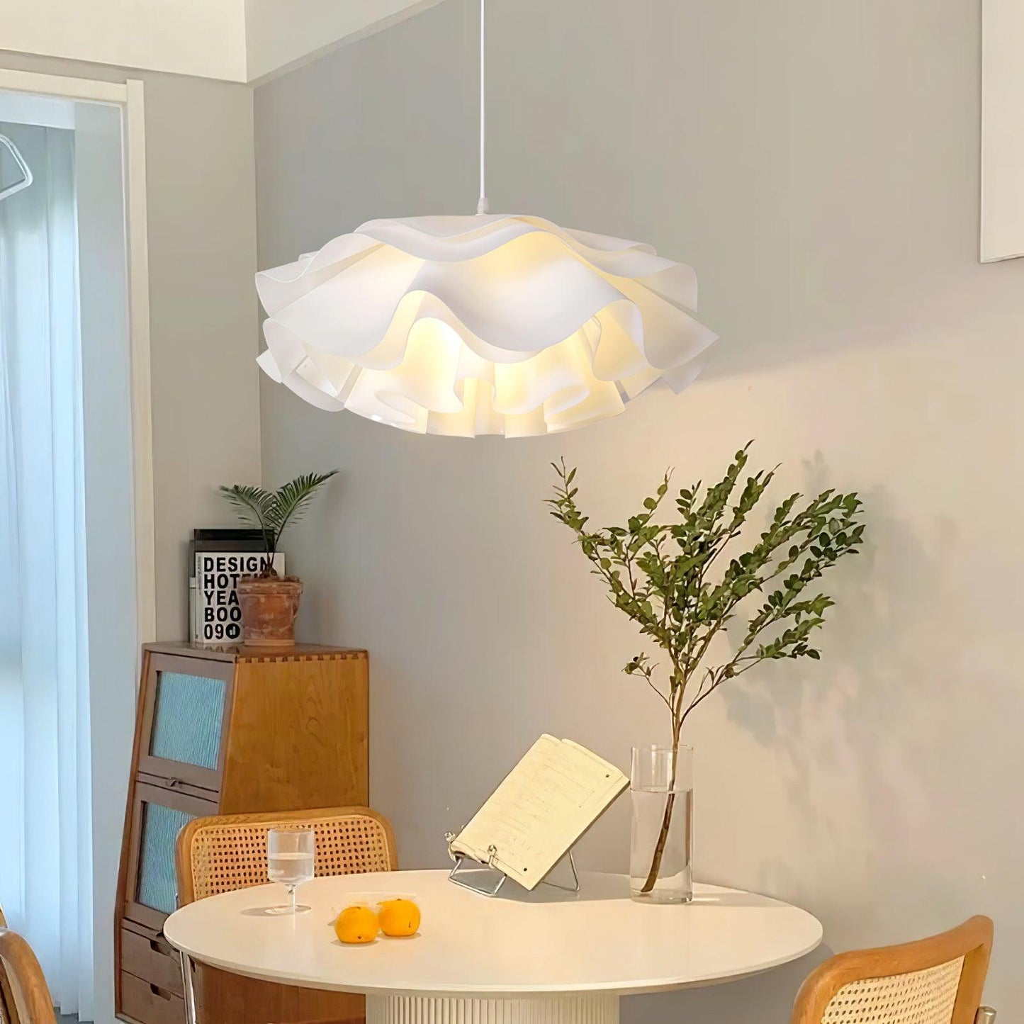 Flower Shaped White Hanging light Pendant Lamp