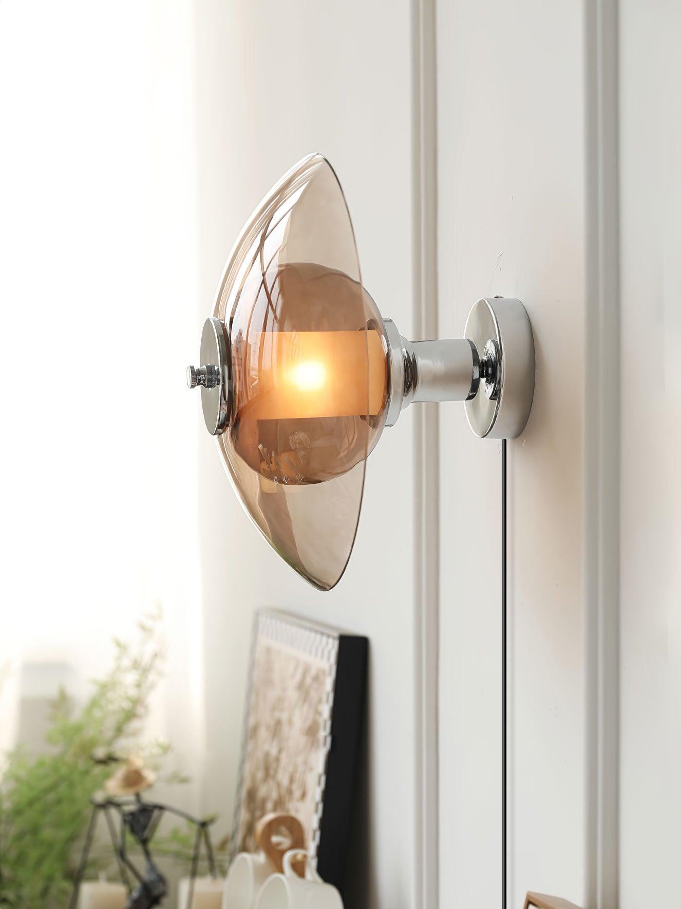 Flying Saucer Plug-in Bracket light Wall Light