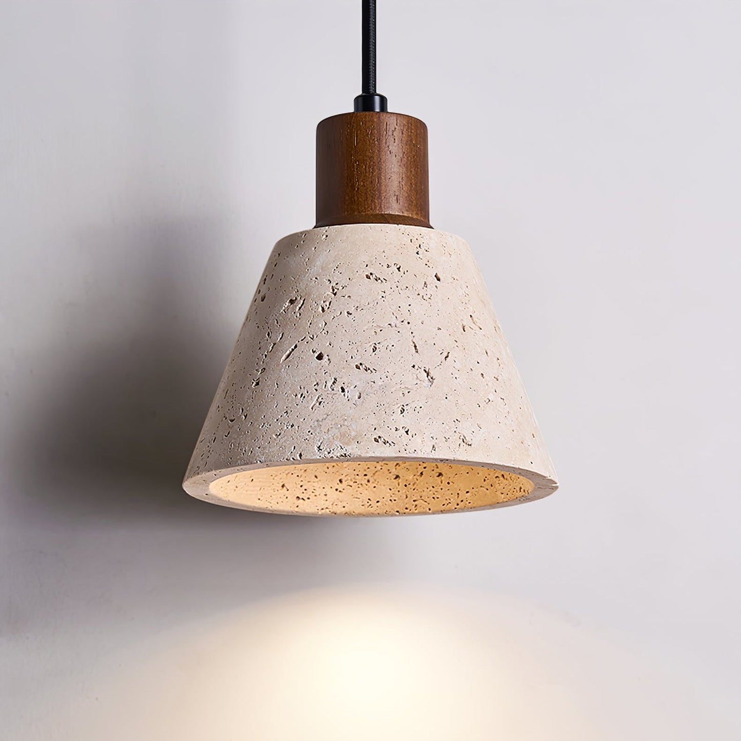Forma Terra Trio Pendant Lamp