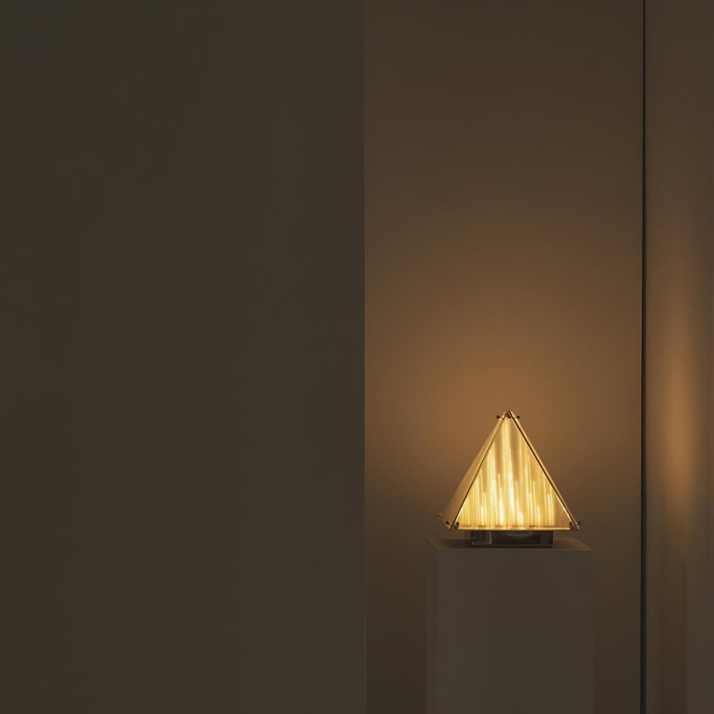 Fragment Accent lamp Table Lamp