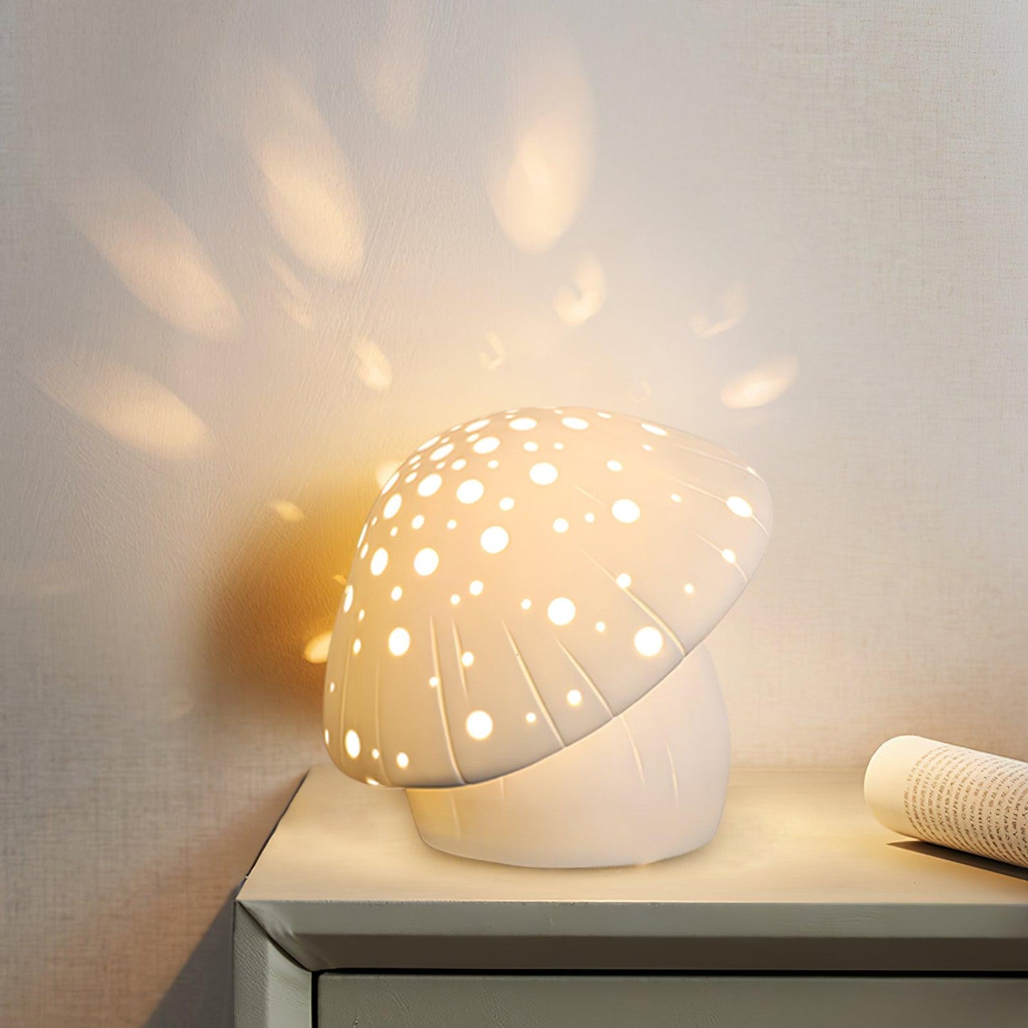 Fungo White Side table lamp Table Lamp