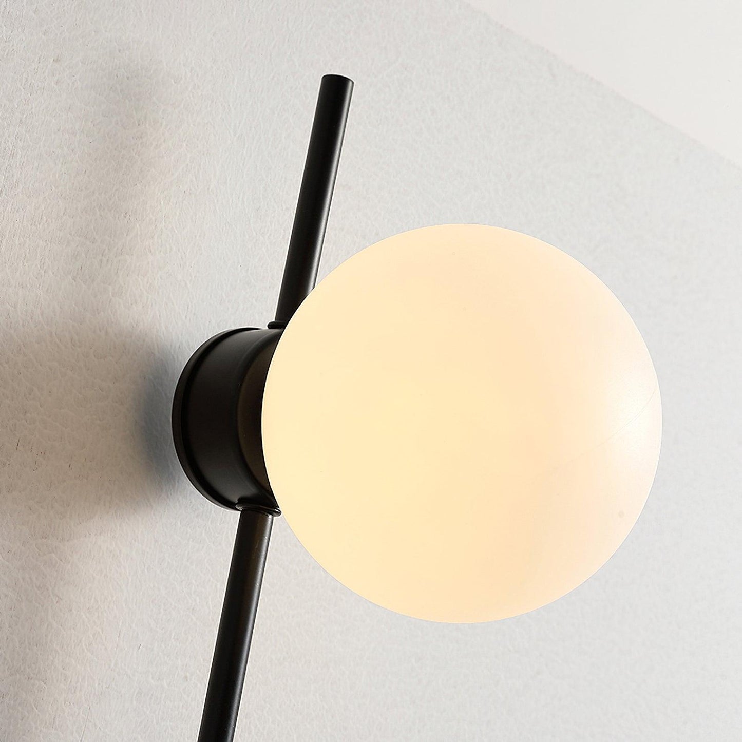 Funiculi Plug In Wall sconce Wall Lamp