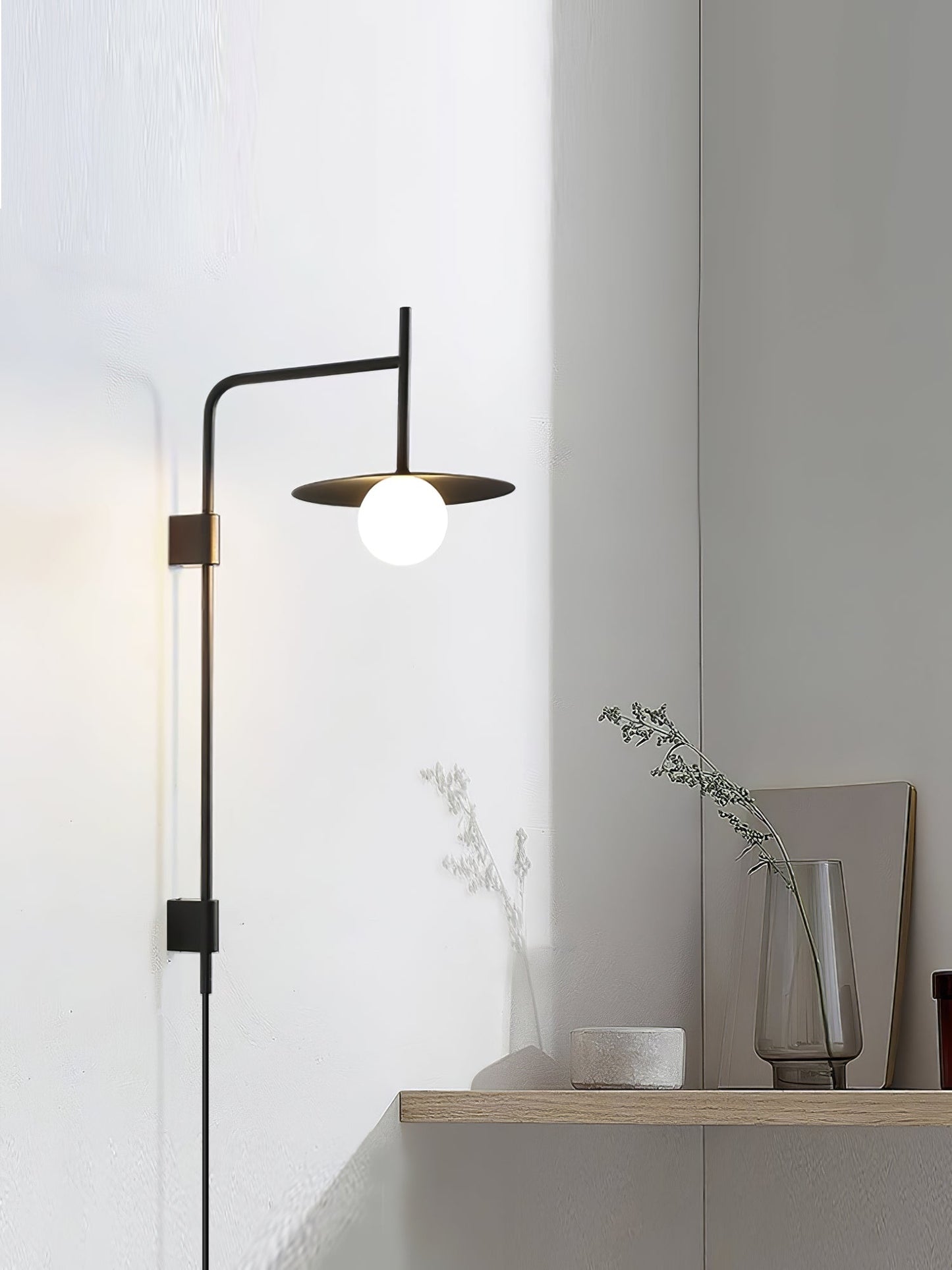 Gea Swing Arm Wall light Wall Lamp