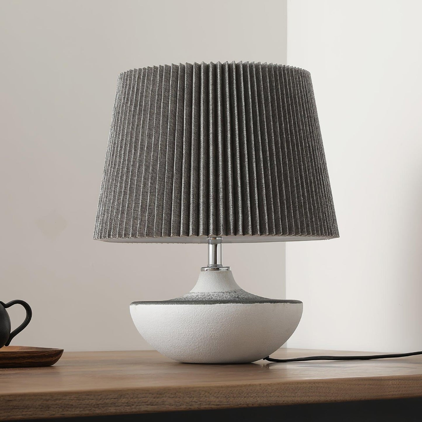 Ghassan Side table lamp Table Lamp