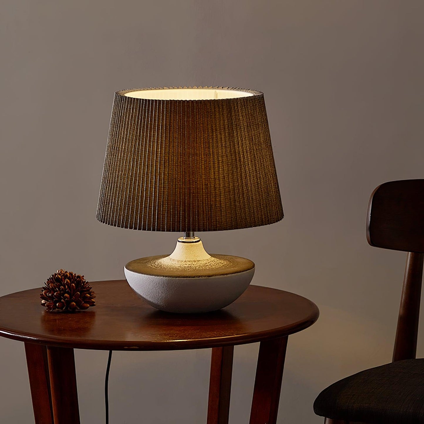 Ghassan Side table lamp Table Lamp