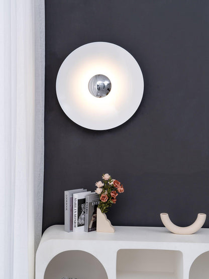 Simplicity Glow Plug-in Wall Light