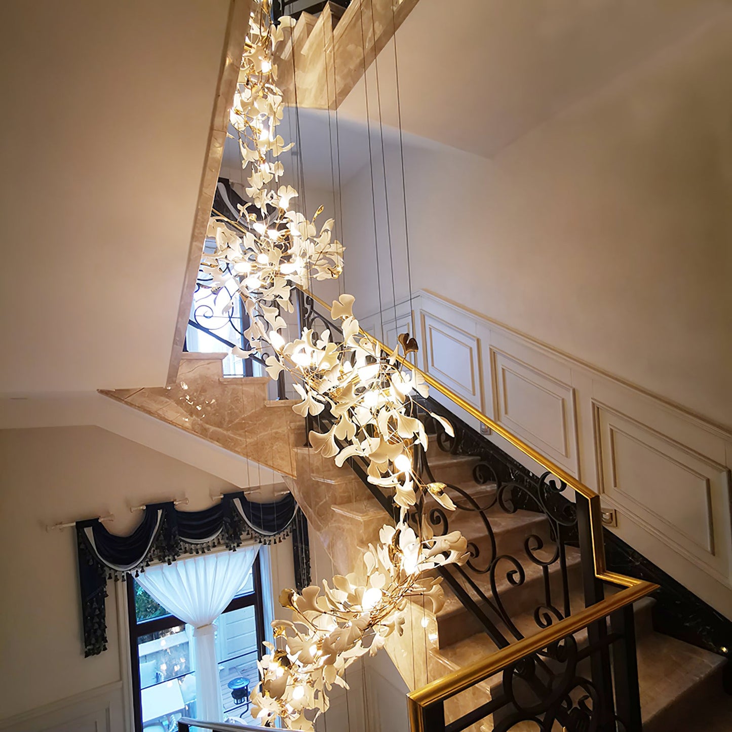 Gingko Leaves Crown Chandelier