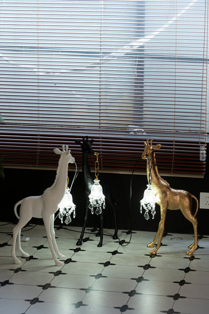 Giraffe Royale Sculpture Floor Lamp