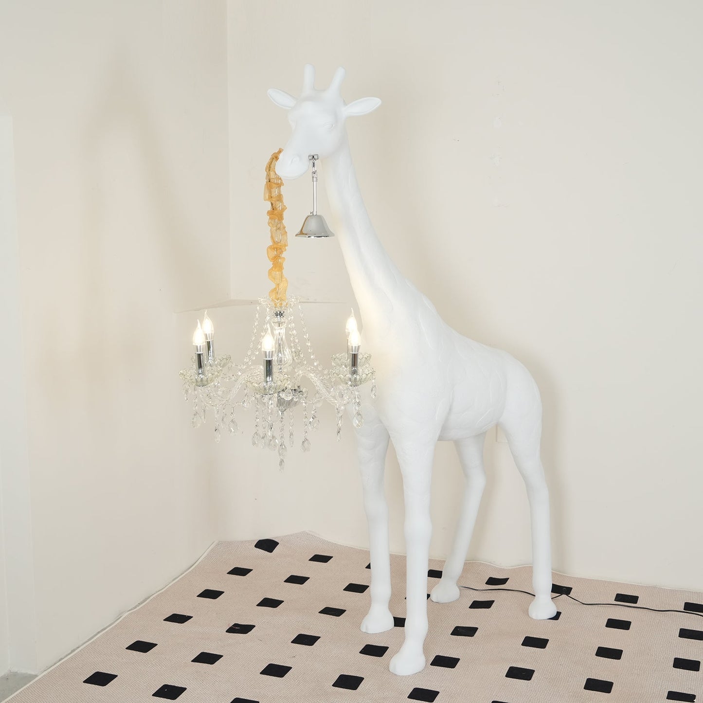 Giraffe Sculpture Free-standing Lamp Floor Lamp