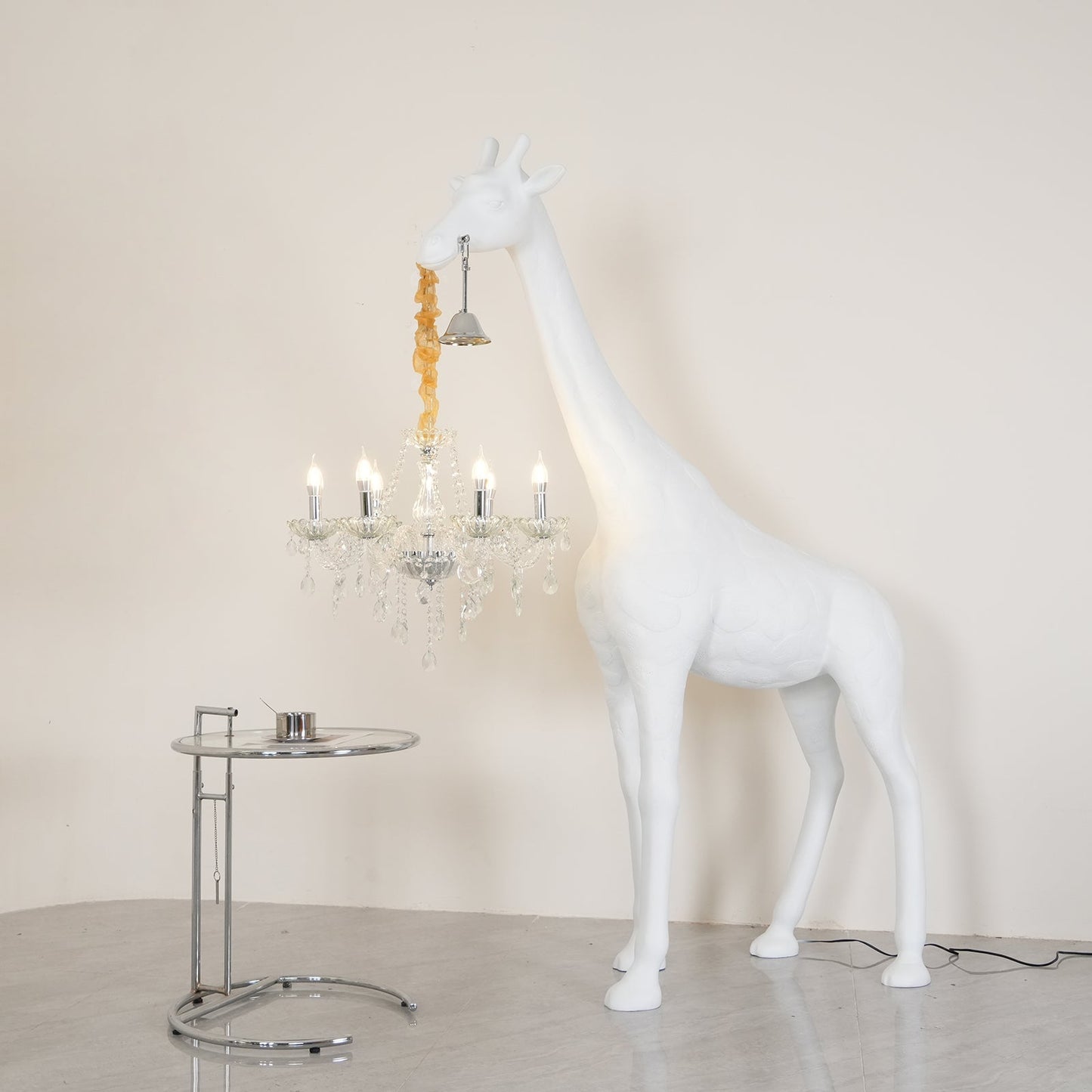 Giraffe Sculpture Free-standing Lamp Floor Lamp