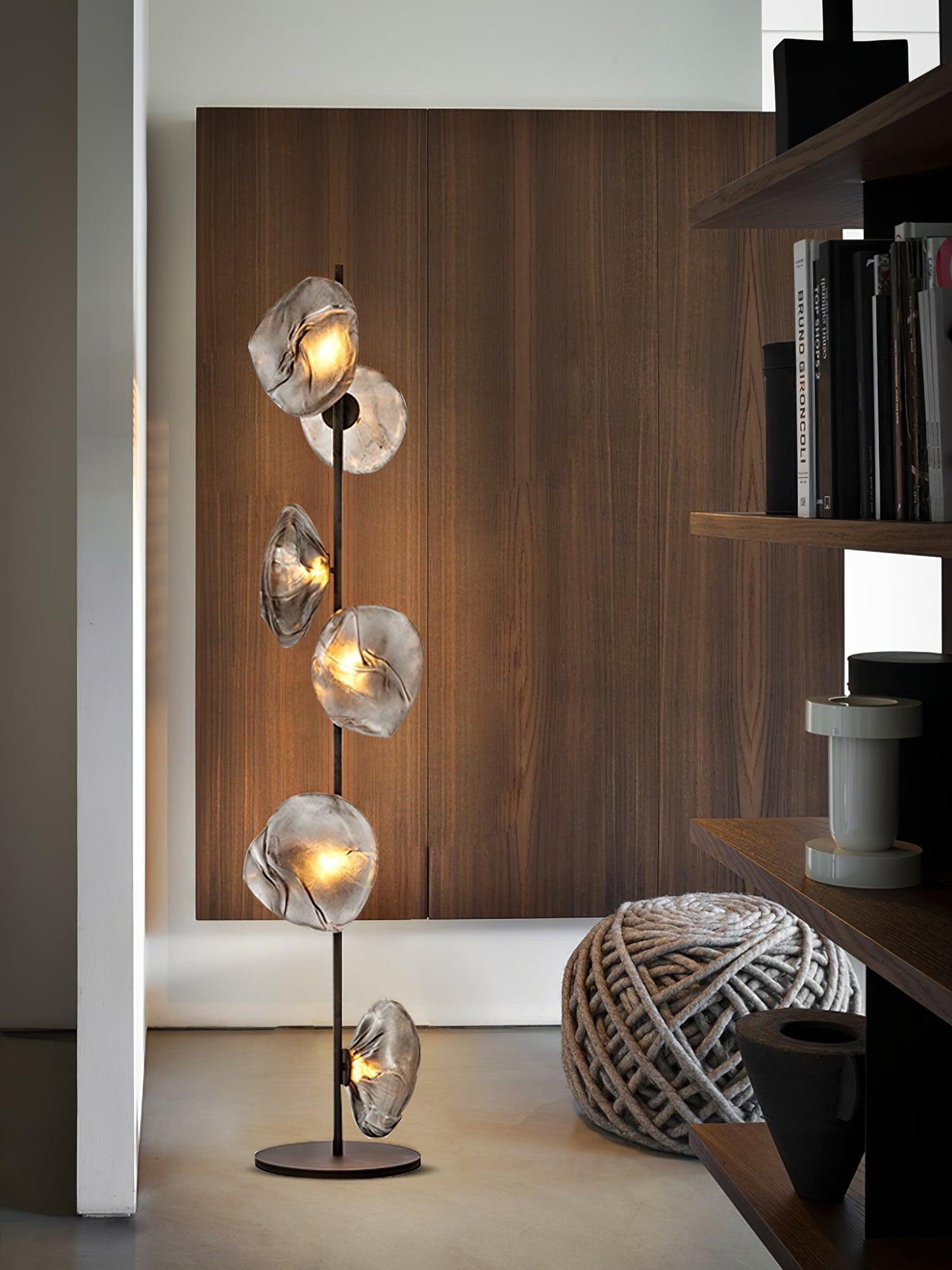 Glass Mesh Petals Floor-mounted Lamp Floor Lamp