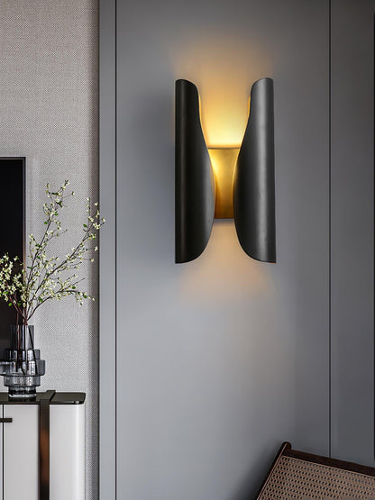 Guardian Wall light Wall Sconce