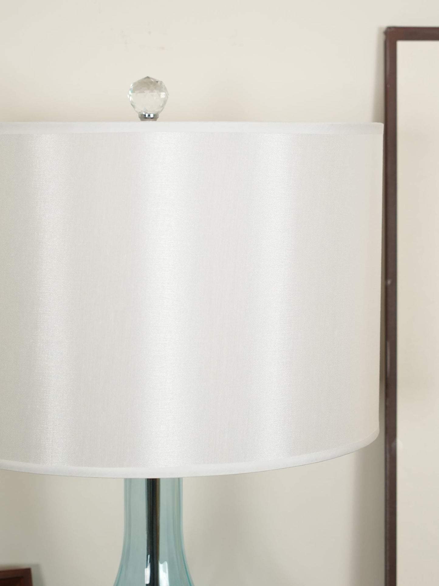 Hagano Bedside lamp Table Lamp