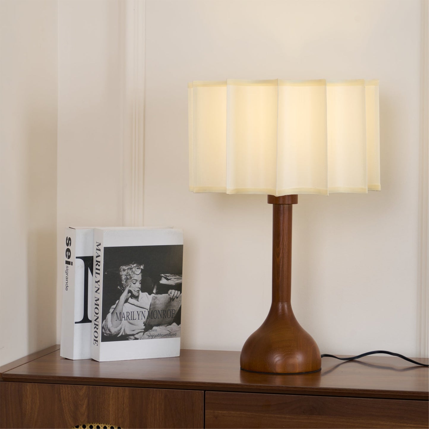 Hakka Side table lamp Table Lamp