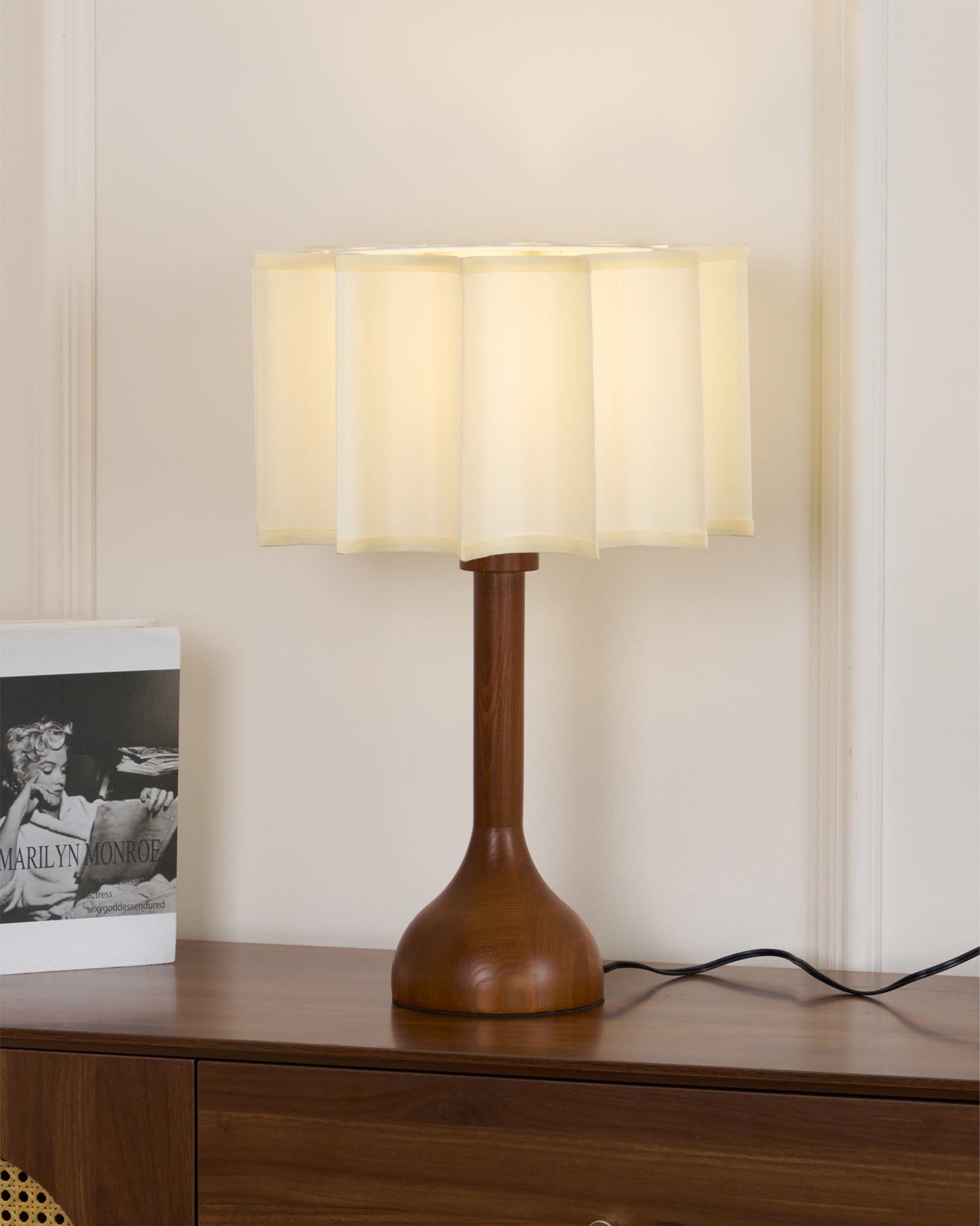 Hakka Side table lamp Table Lamp