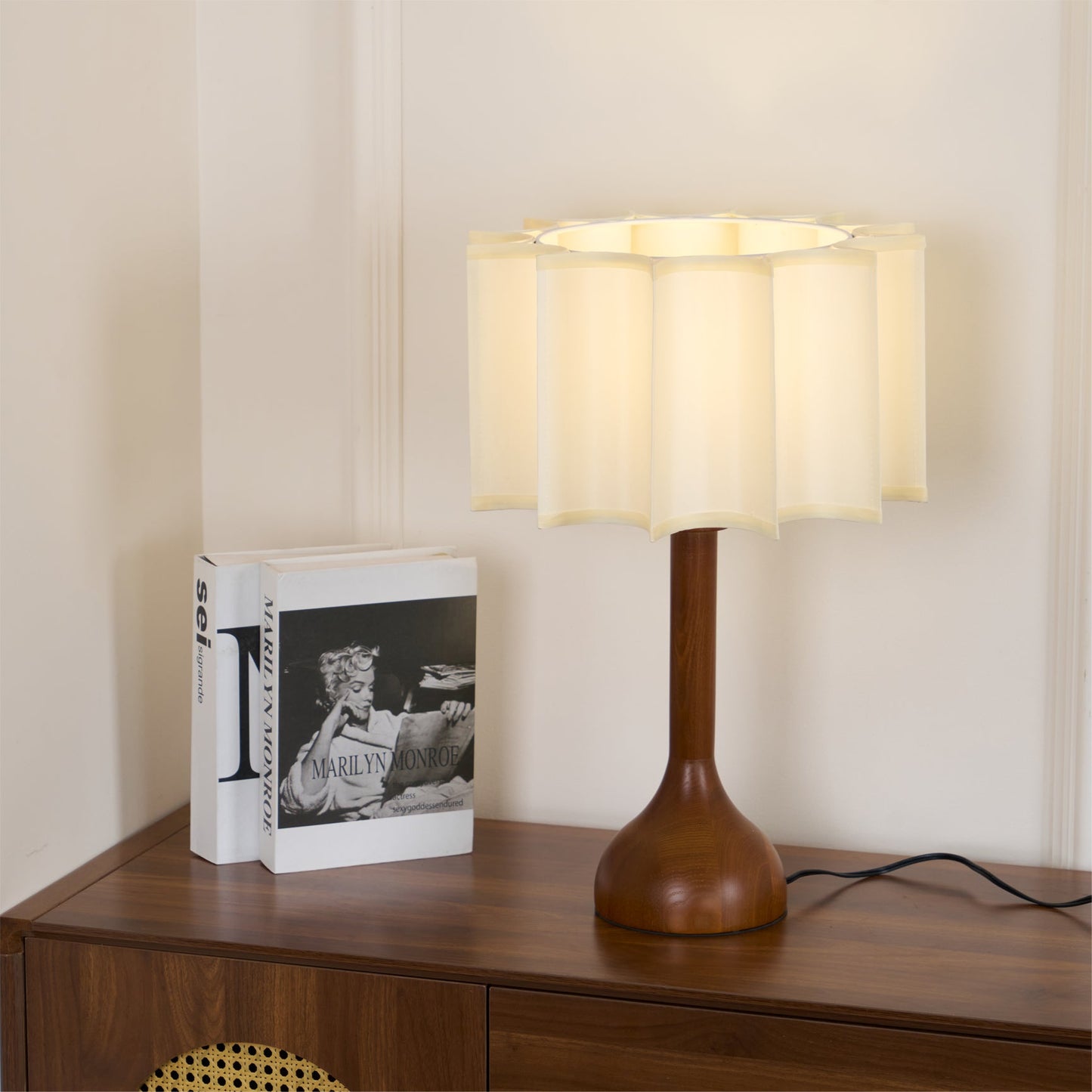 Hakka Side table lamp Table Lamp