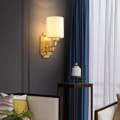 Hamilton Bracket light Wall Lamp