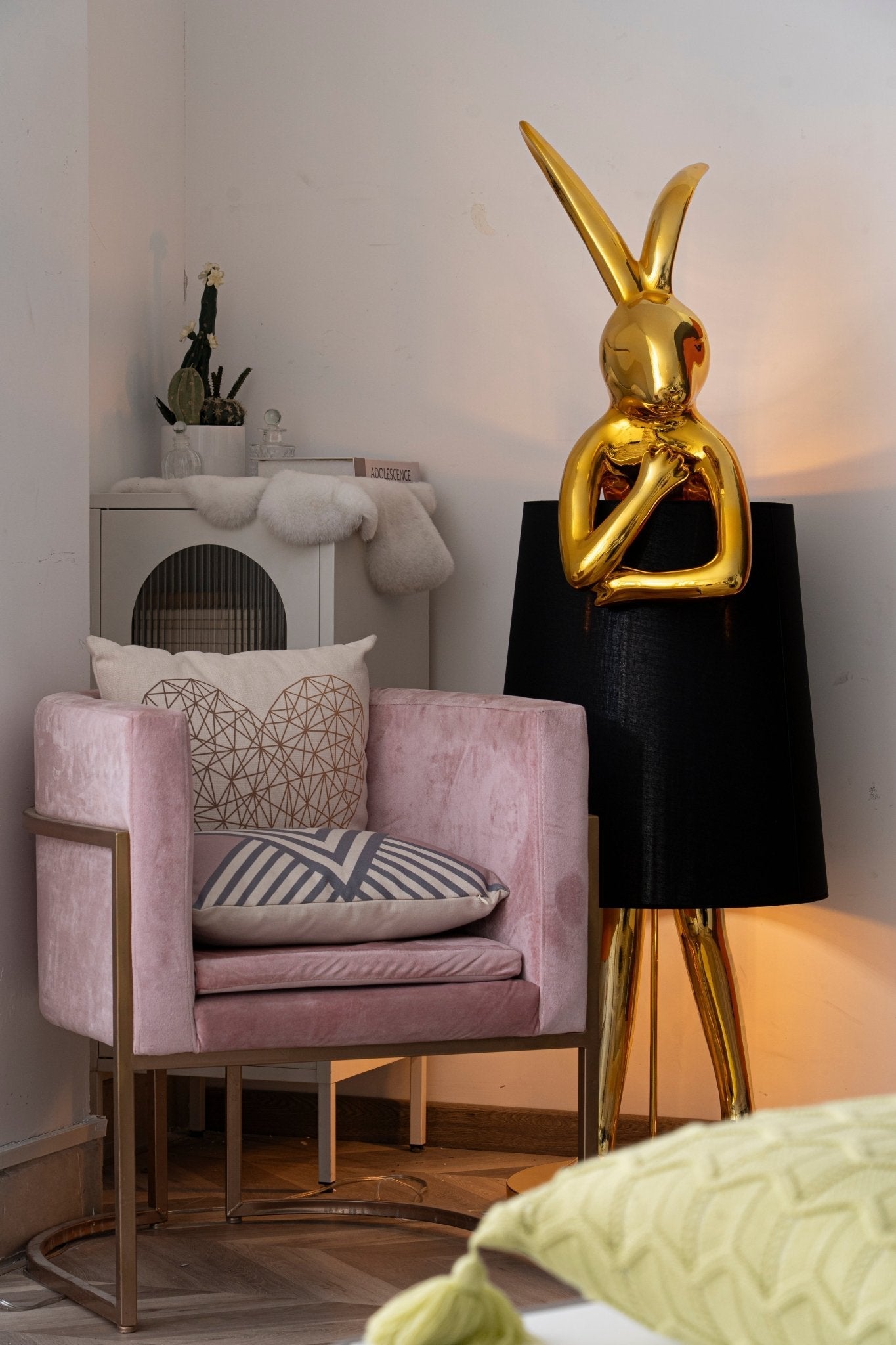 Hare Silhouette Table Lamp