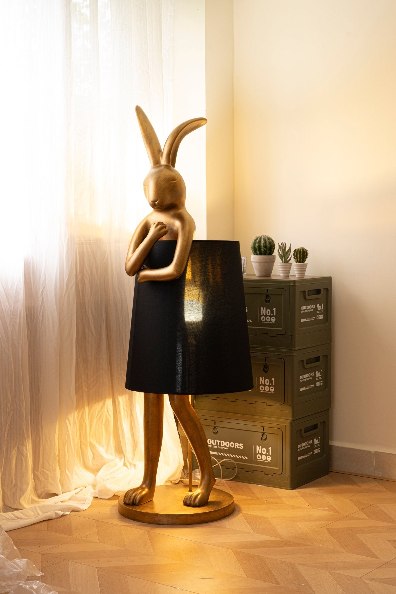 Hare Silhouette Table Lamp
