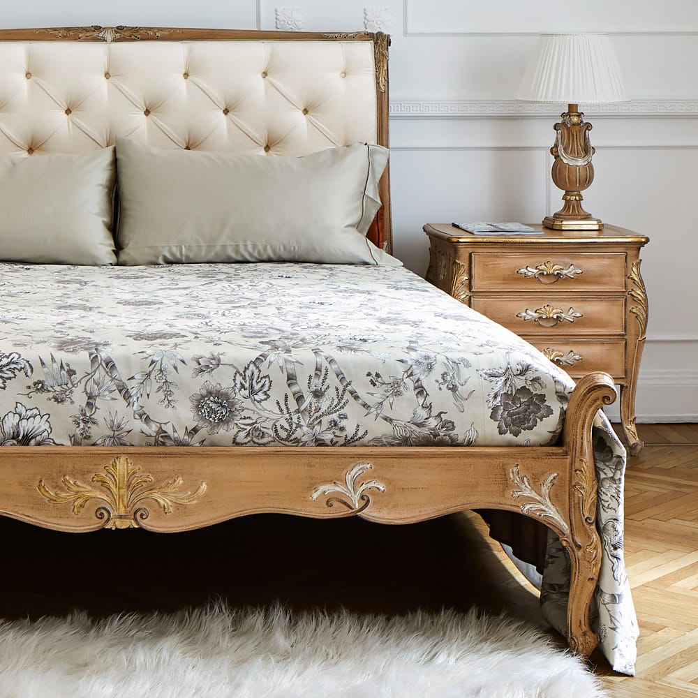 High End Oak Button Upholstered Italian Bed