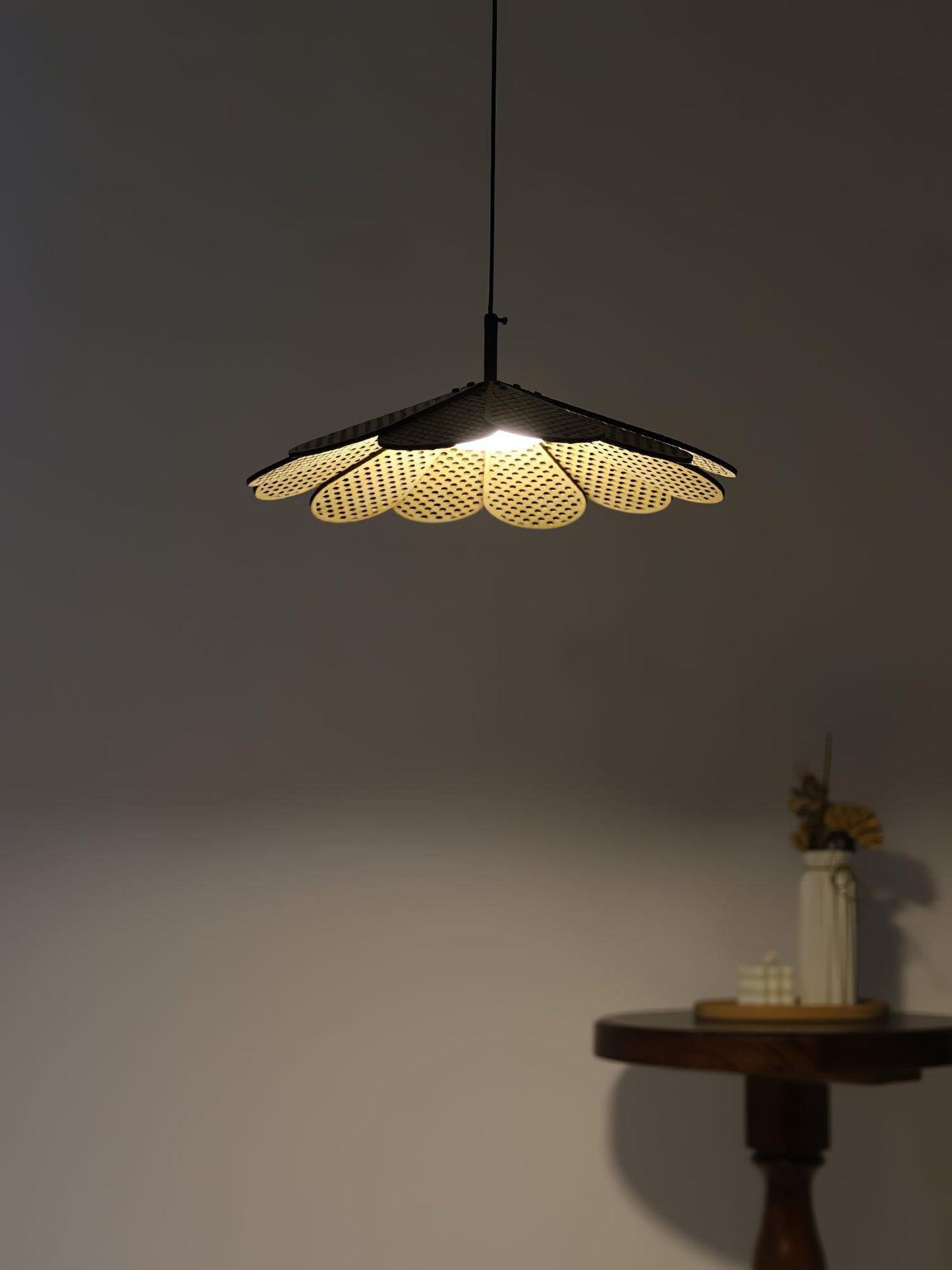 Hollyhock Houselight Pendant Light