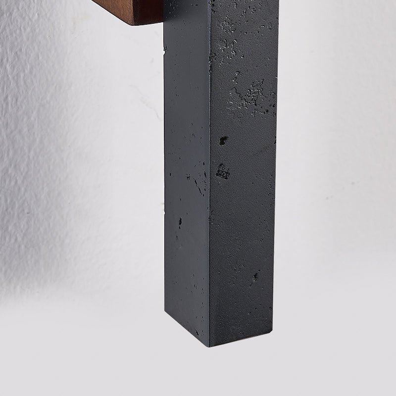 Horizon Pillar Sconce